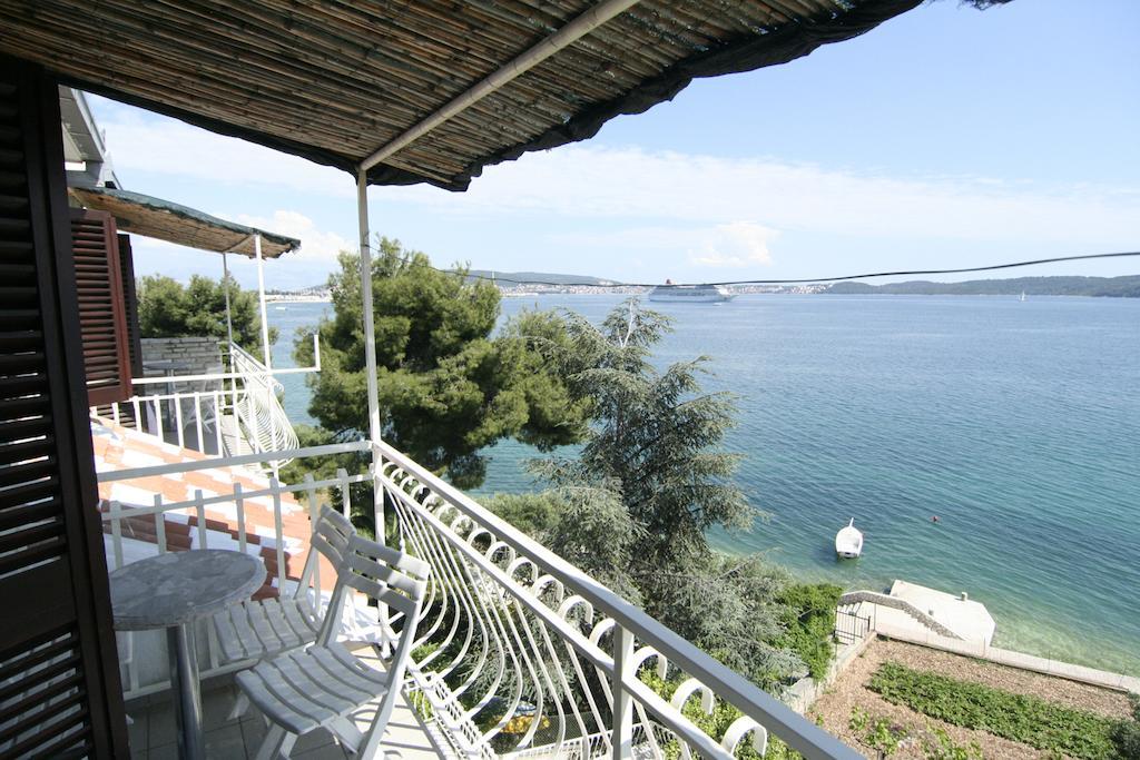 Apartments Marta Trogir Room photo